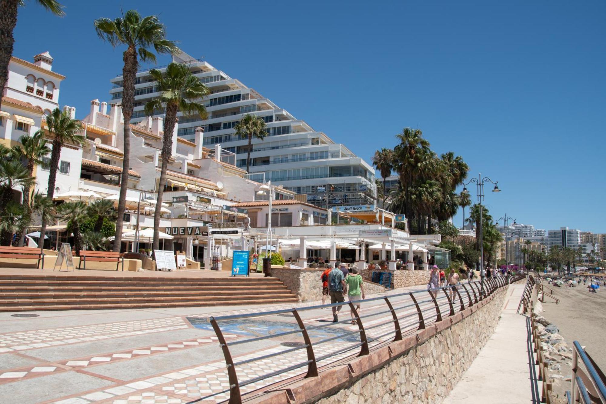 Luxury Frontline Beach Apartment With Sea View Benalmadena Exterior photo